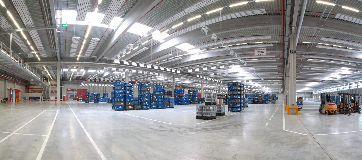 VW New logistics center