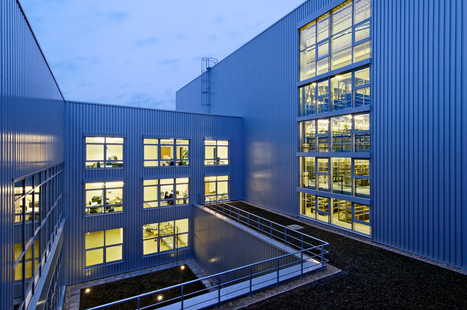 VW Distribution Centre Cologne