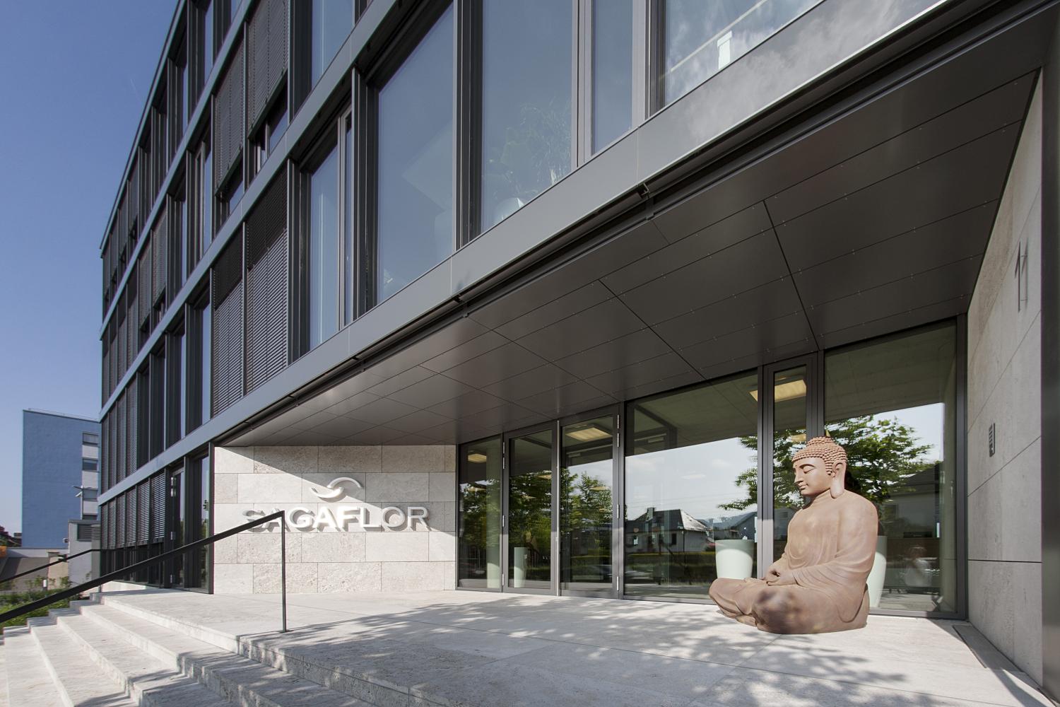Sagaflor B&uuml;ro-/Ausstellungsgeb&auml;ude Kassel