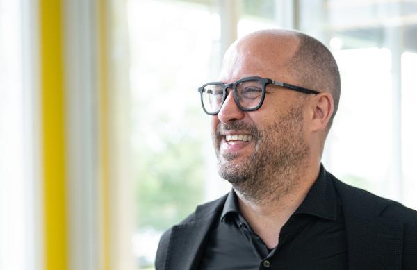 Interview with Lukas Holzinger in the Wirtschaftsforum