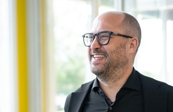 Interview mit Lukas Holzinger im Wirtschaftsforum