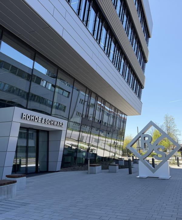 Opening: State-of-the-Art Technology and Manufacturing Center