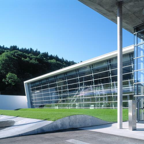 Aesculap Benchmark Factory