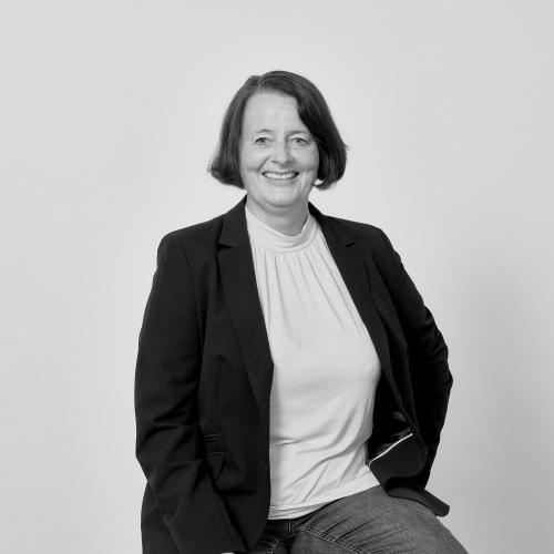 Dr. Monika Schneider